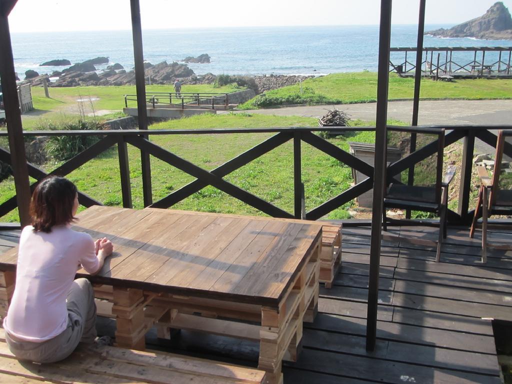 Amakusa West Coast Backpackers Fu-Raibou旅舍 外观 照片