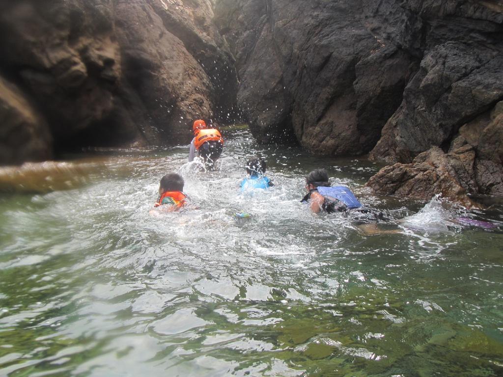Amakusa West Coast Backpackers Fu-Raibou旅舍 外观 照片