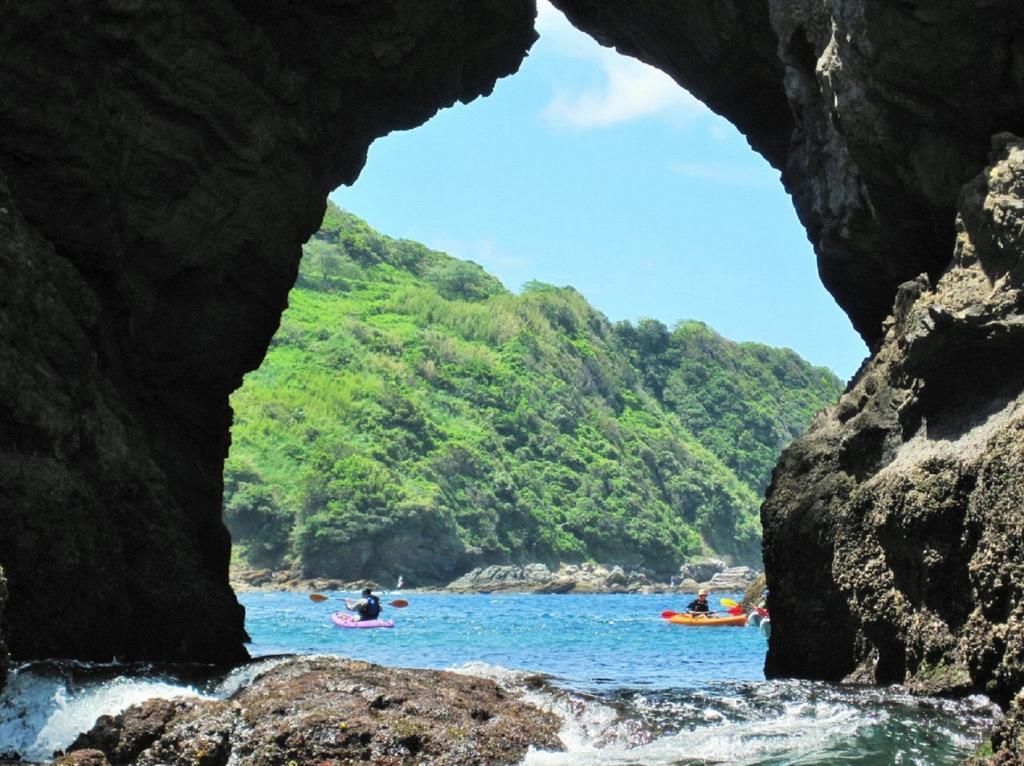 Amakusa West Coast Backpackers Fu-Raibou旅舍 外观 照片