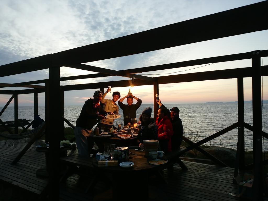 Amakusa West Coast Backpackers Fu-Raibou旅舍 外观 照片